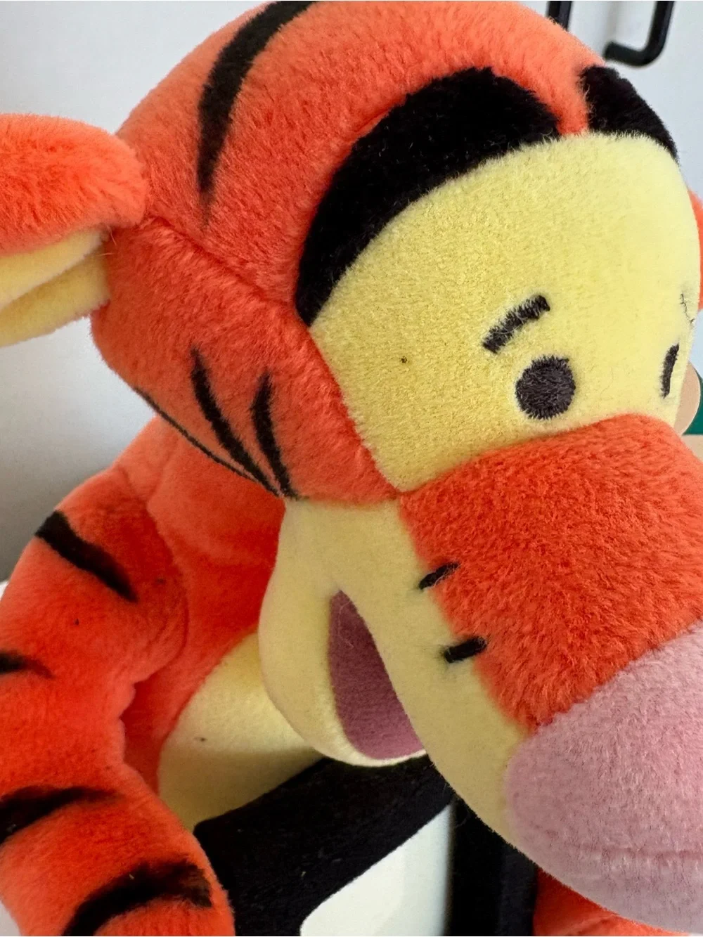 Disney store vintage 1990s Tigger plush with photo frame stuffed animal NEW